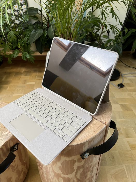 Logitech Combo Touch dla Ipad Pro 12.9” - Etui na tablet Ipad Pro