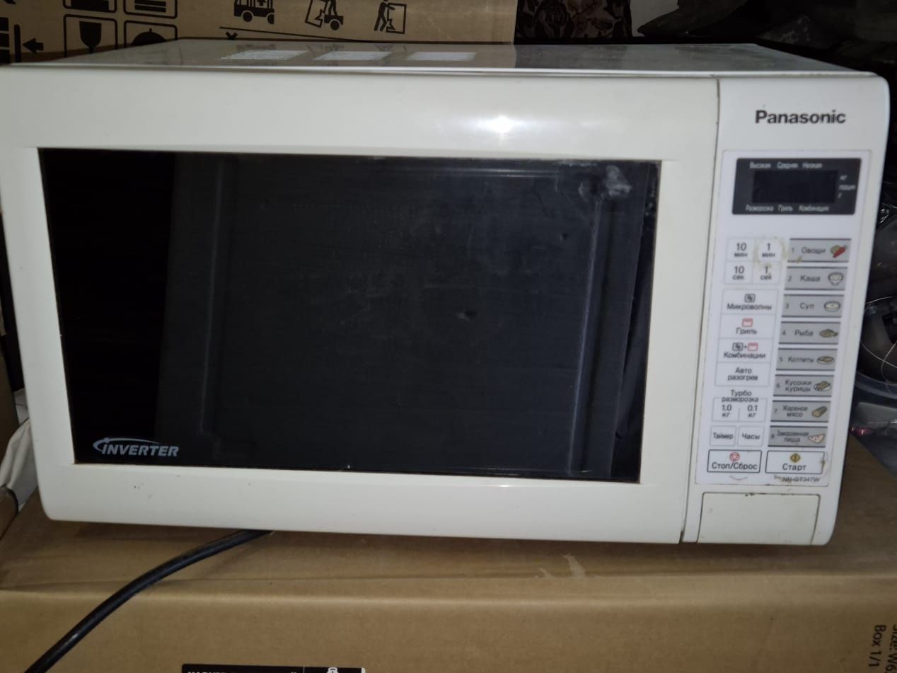 Продам инверторную микроволновку Panasonic
