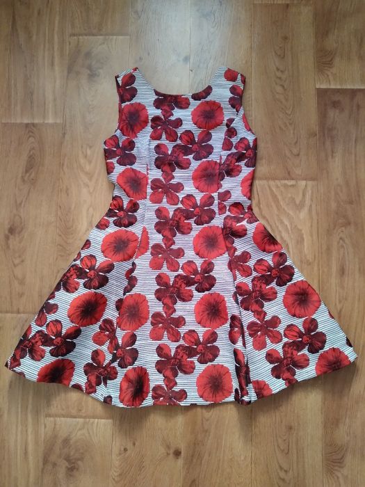 Нова сукня Paccio.