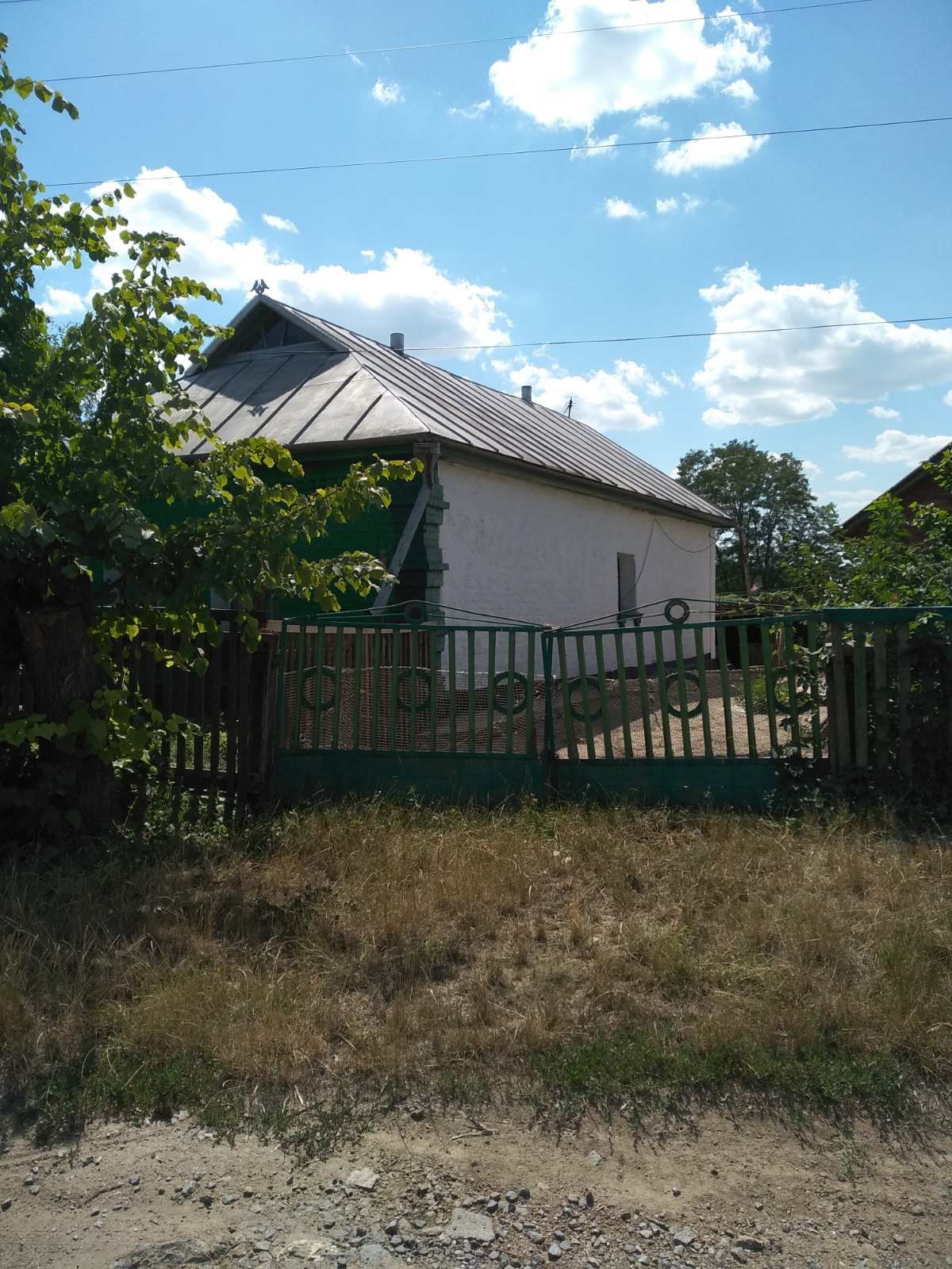 Будинок в смт Теплик