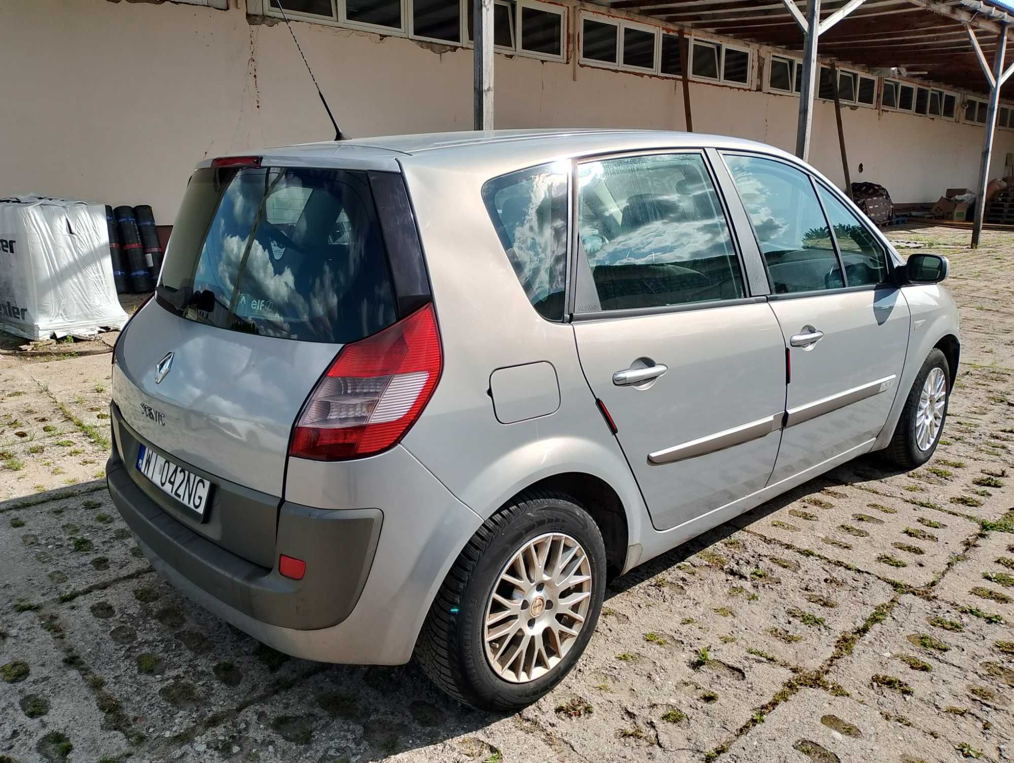 Renault Scenic niski przebieg, 10 lat w jednych rękach