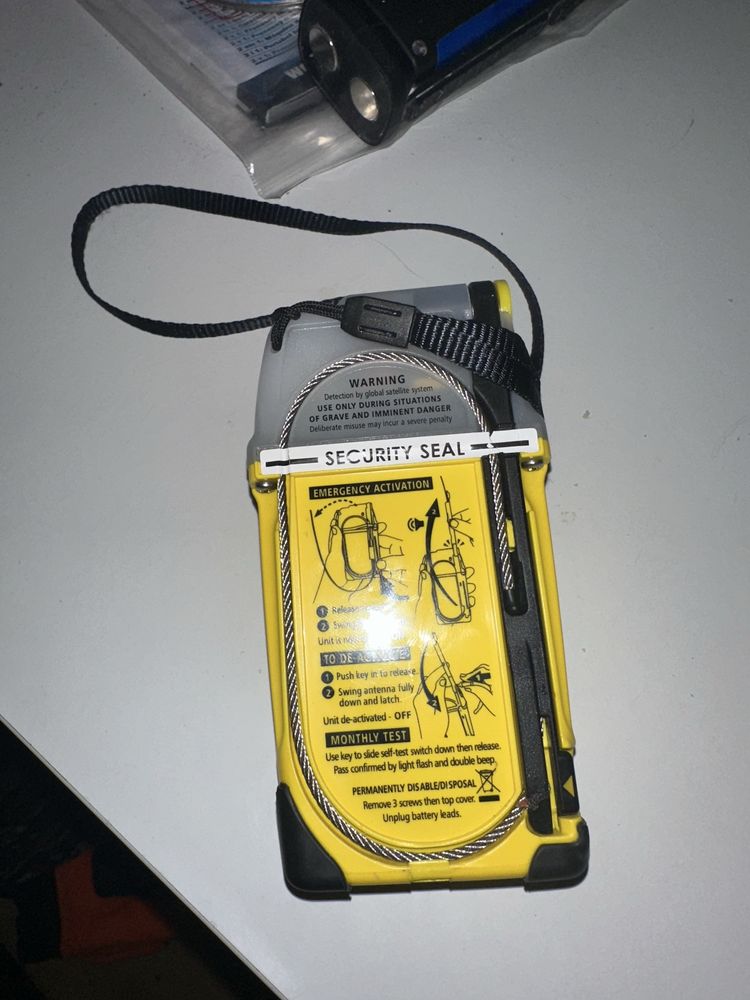 Nadajnik Gps - accusat PLB MT410G
