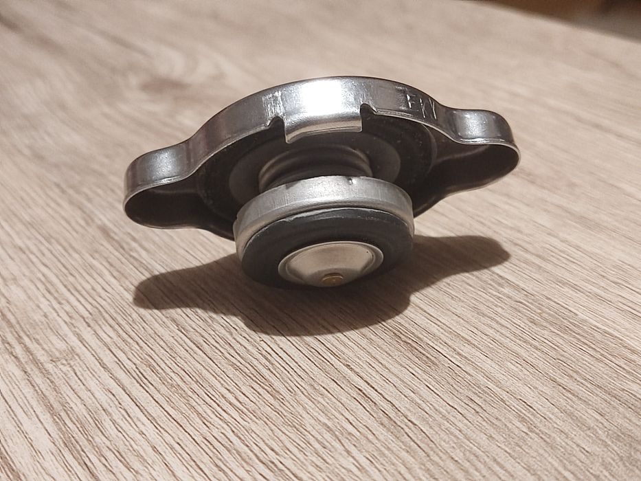 Крышка (пробка) радиатора 253301H100 Hyundai/Kia