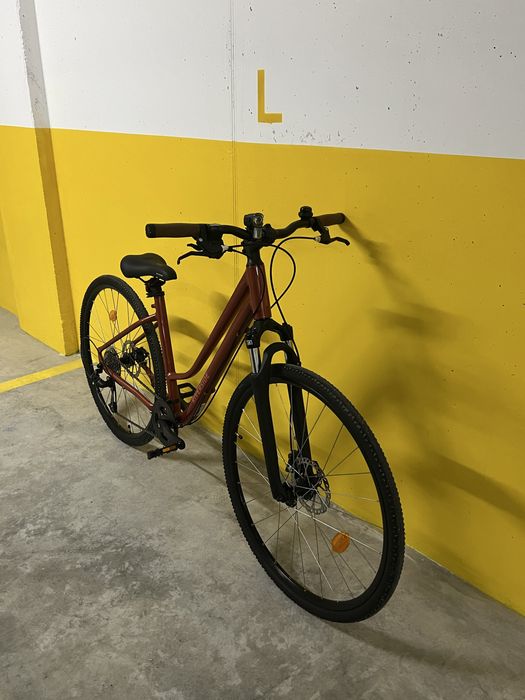 Bicicleta de Trekking Riverside 500 quadro rebaixado