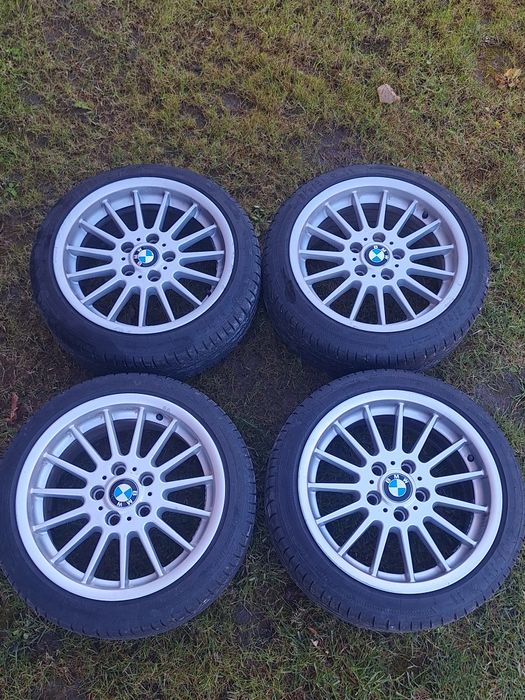 Koła BMW Styling 32 17 cali 8J 205/45/17 otwor 72,6
