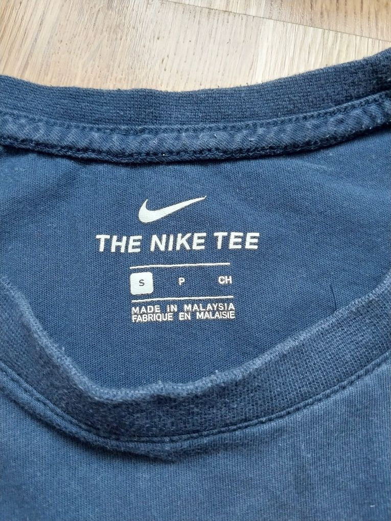 Футболка The Nike tee