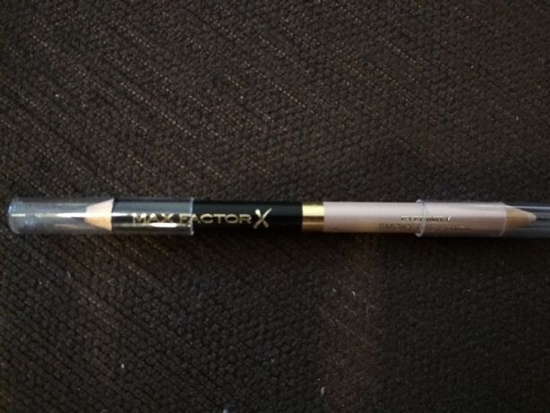 Max Factor, Eyefinity Smoky Eye Pencil, dwukolorowa kredka do oczu