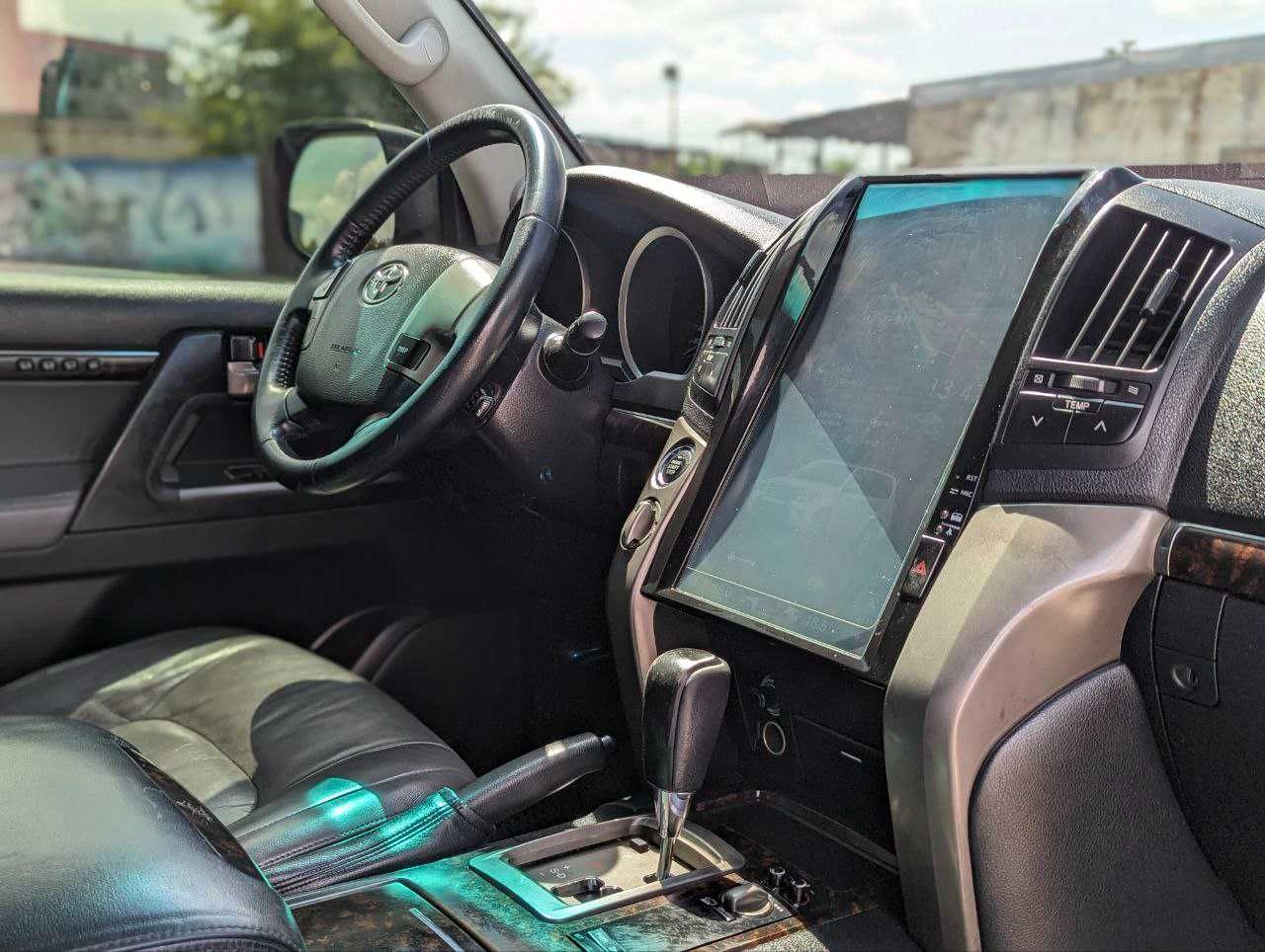 Toyota Land Cruiser 200 2007 у кредит, розстрочку, на виплату.