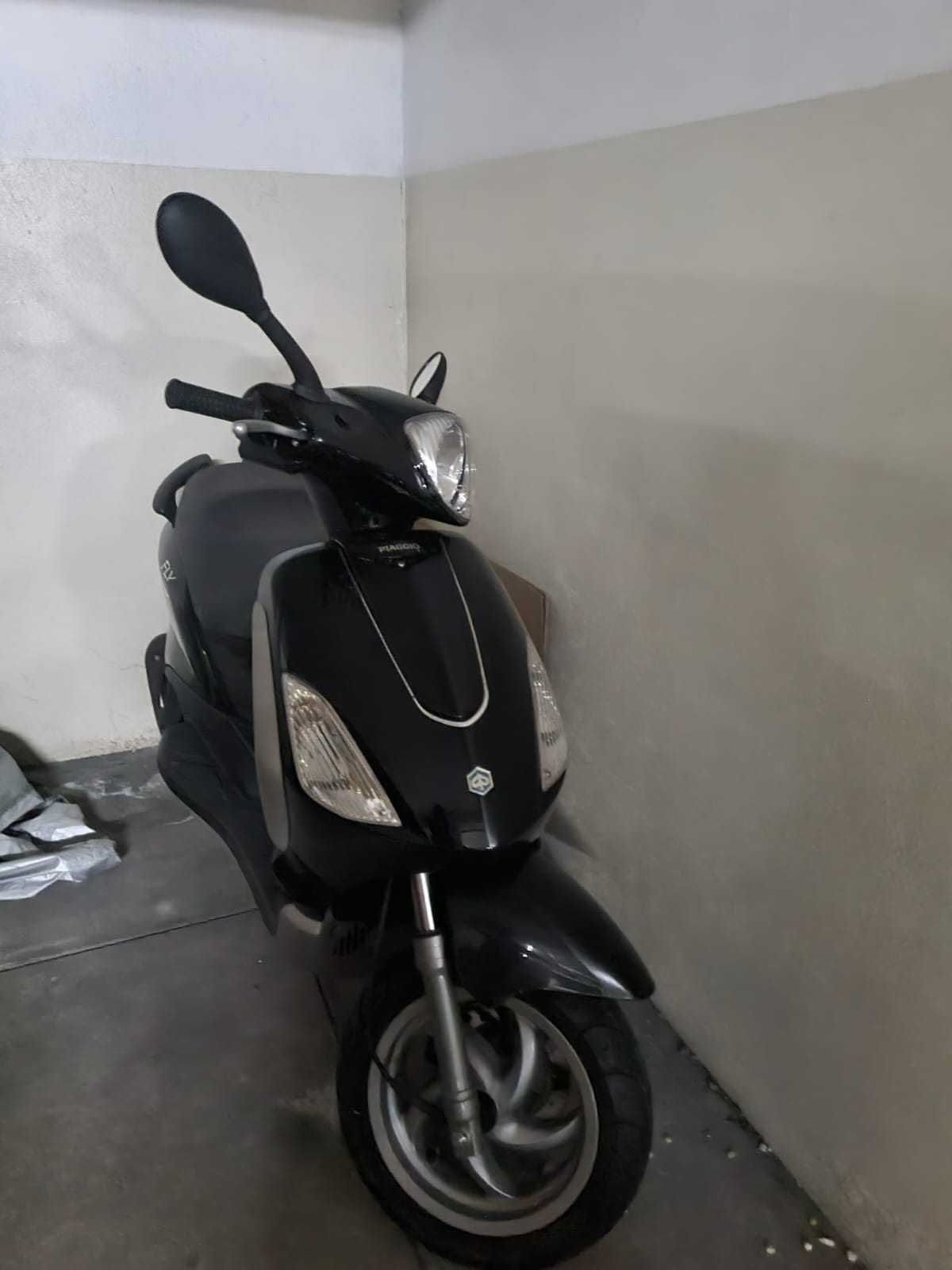 Scooter Piaggio Fly