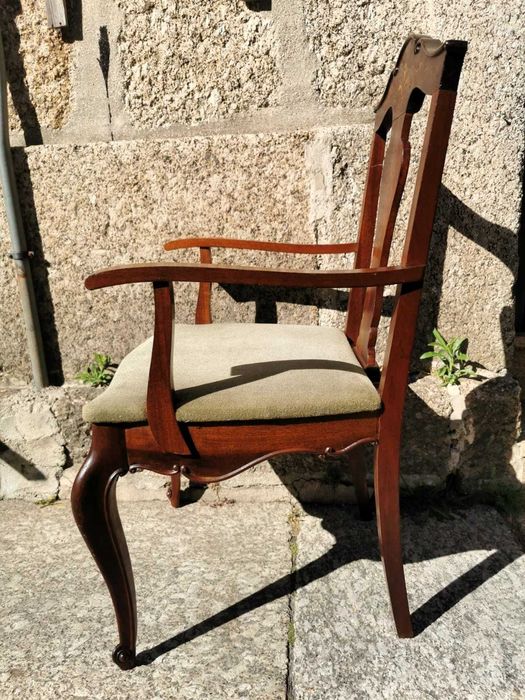 Par Cadeirões Chippendale