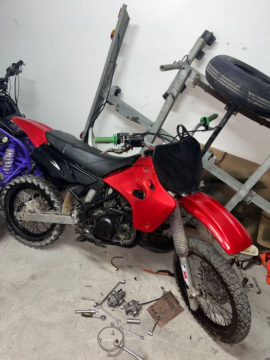 Kawasaki kx 80 com motor dt lc