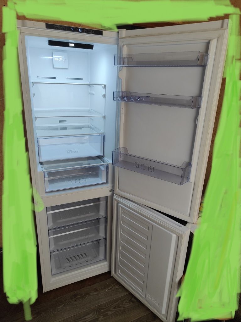 Продам холодильник Beko ( No Frost)