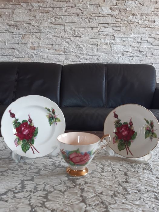 angielska porcelana Paragon róże zestaw filiżanka trio sygnatura