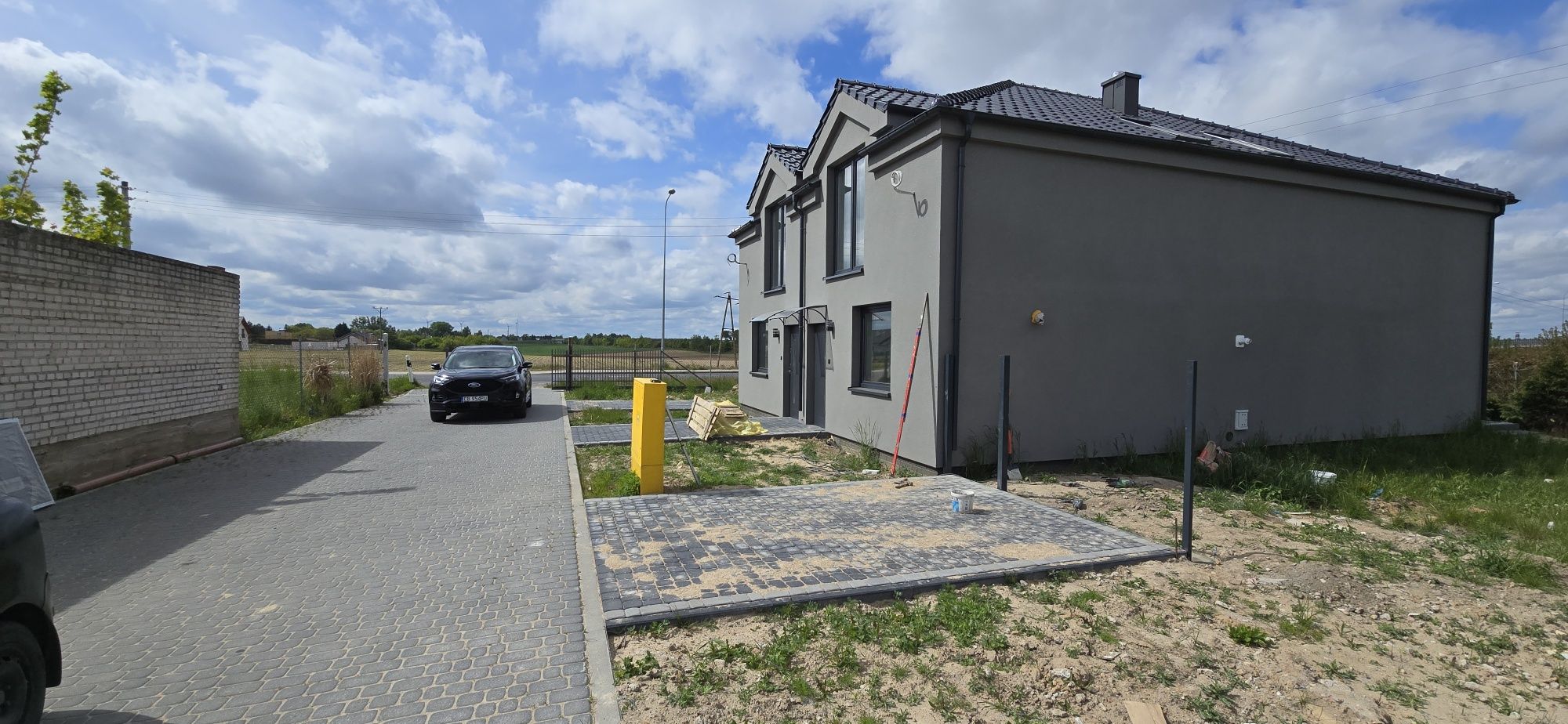 Gotowe przedsiębiorstwo. Wynajem pojazdów z infrastrukturą 235 AUT