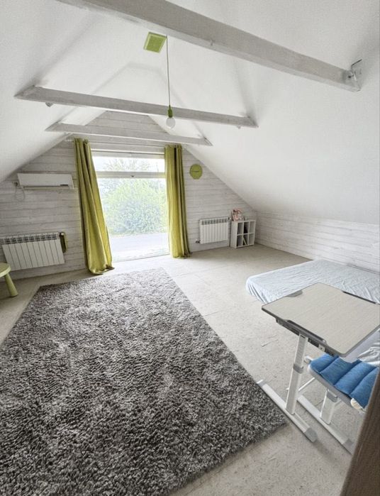 Здається будинок лівий берег , Дніпро