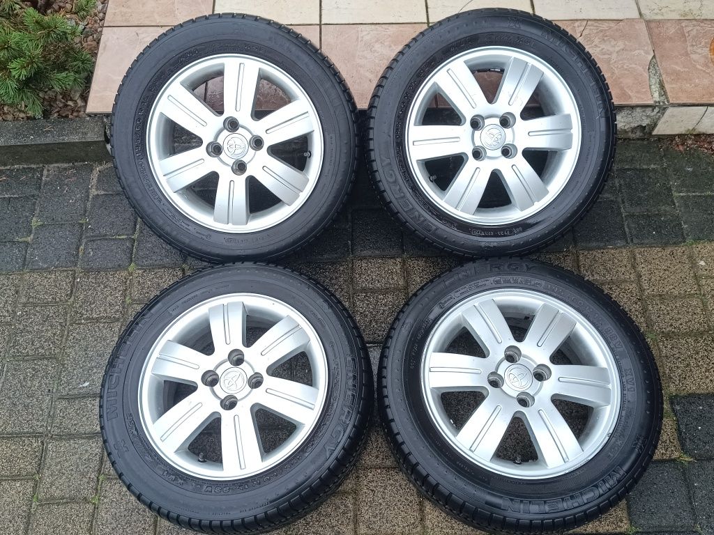 Felgi aluminiowe 15" Toyota Corolla 6JX15 ET 45