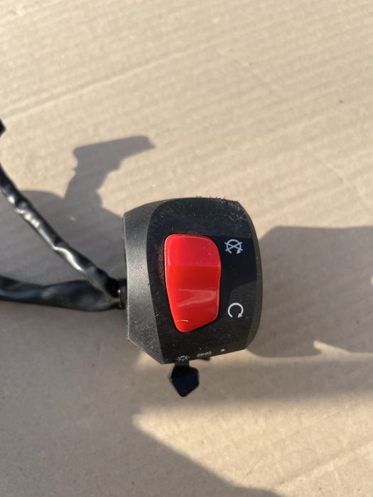 Блок керування (лівий+правий) Lifan SR220