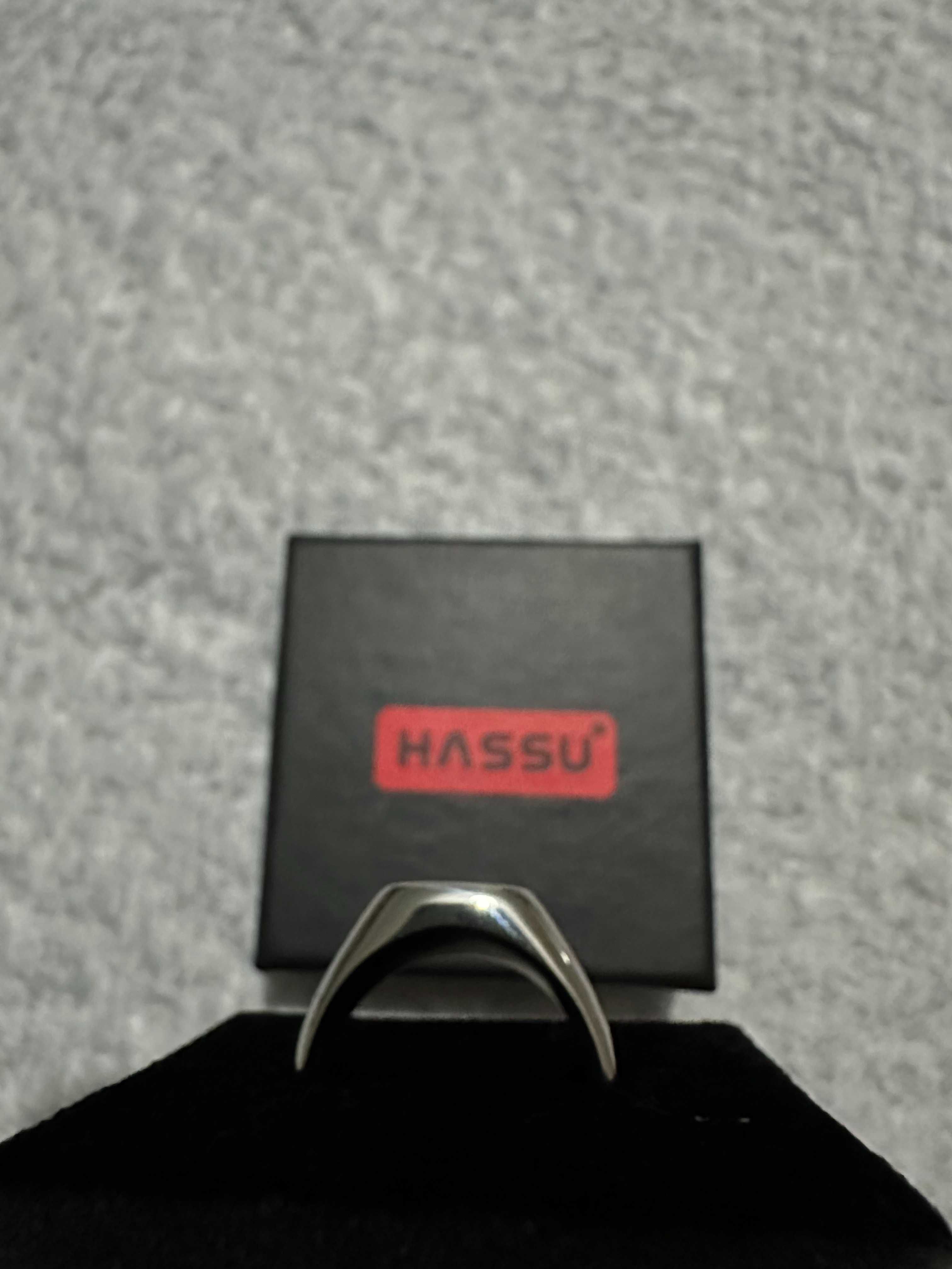 Anel Hassu em Aço com Pedra Natural Preta (NOVO)
