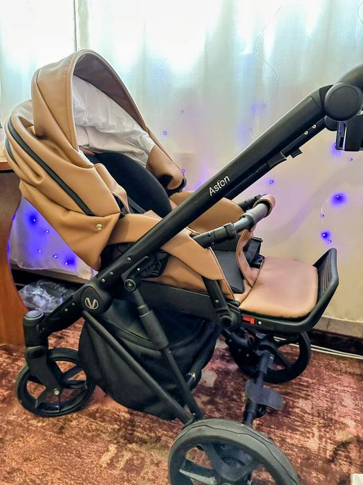 wózek dziecięcy, plus spacerówka 2w1,w bardzo dobrym stanie