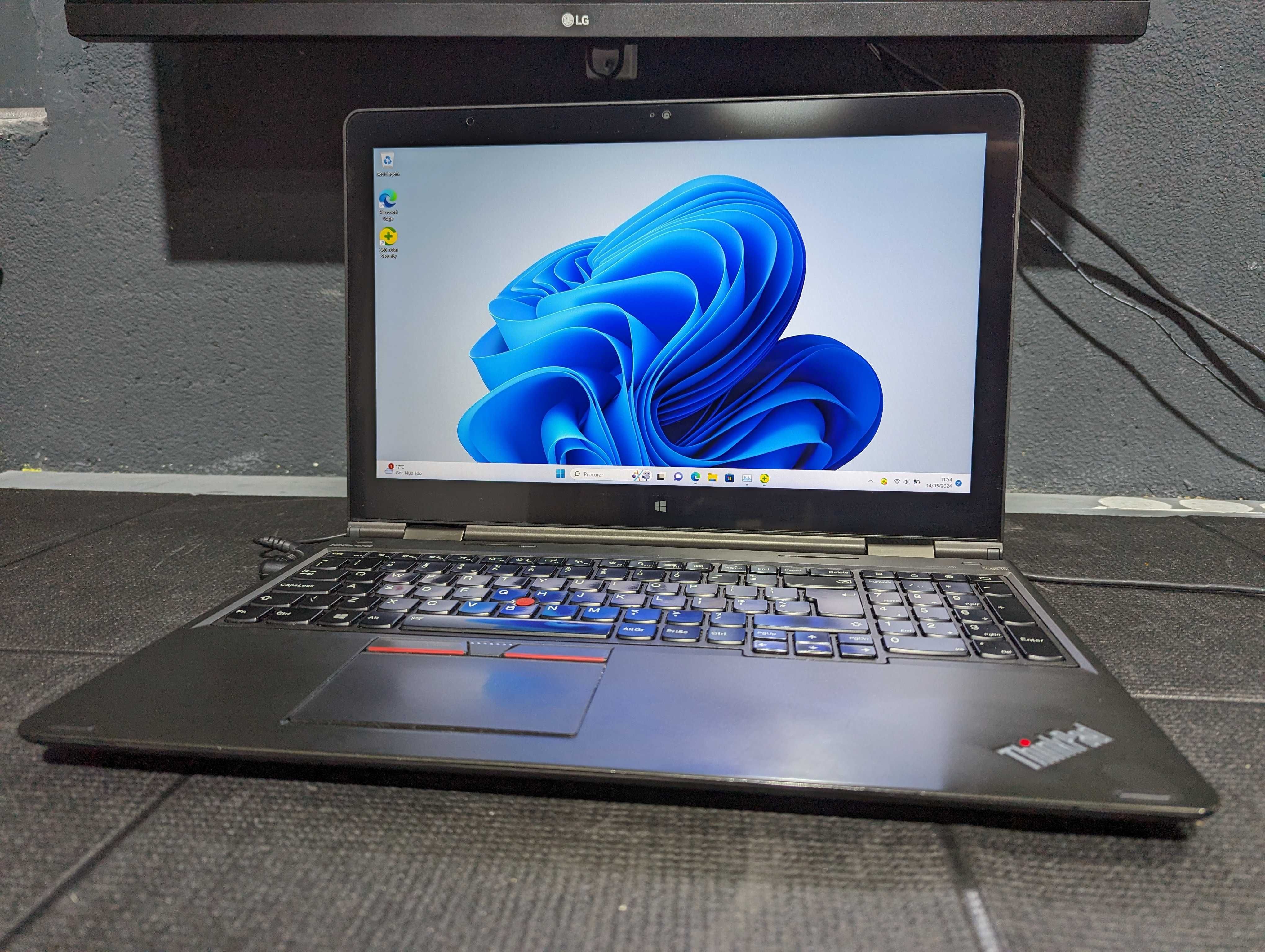 Lenovo ThinkPad Yoga 15' TouchScreen/Dobrável