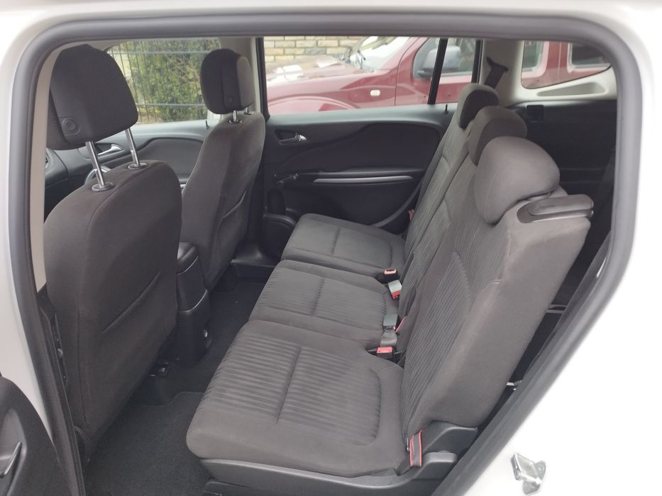 OPEL ZAFIRA 7osobowy benzyna niski przebieg mozl.zamiana!