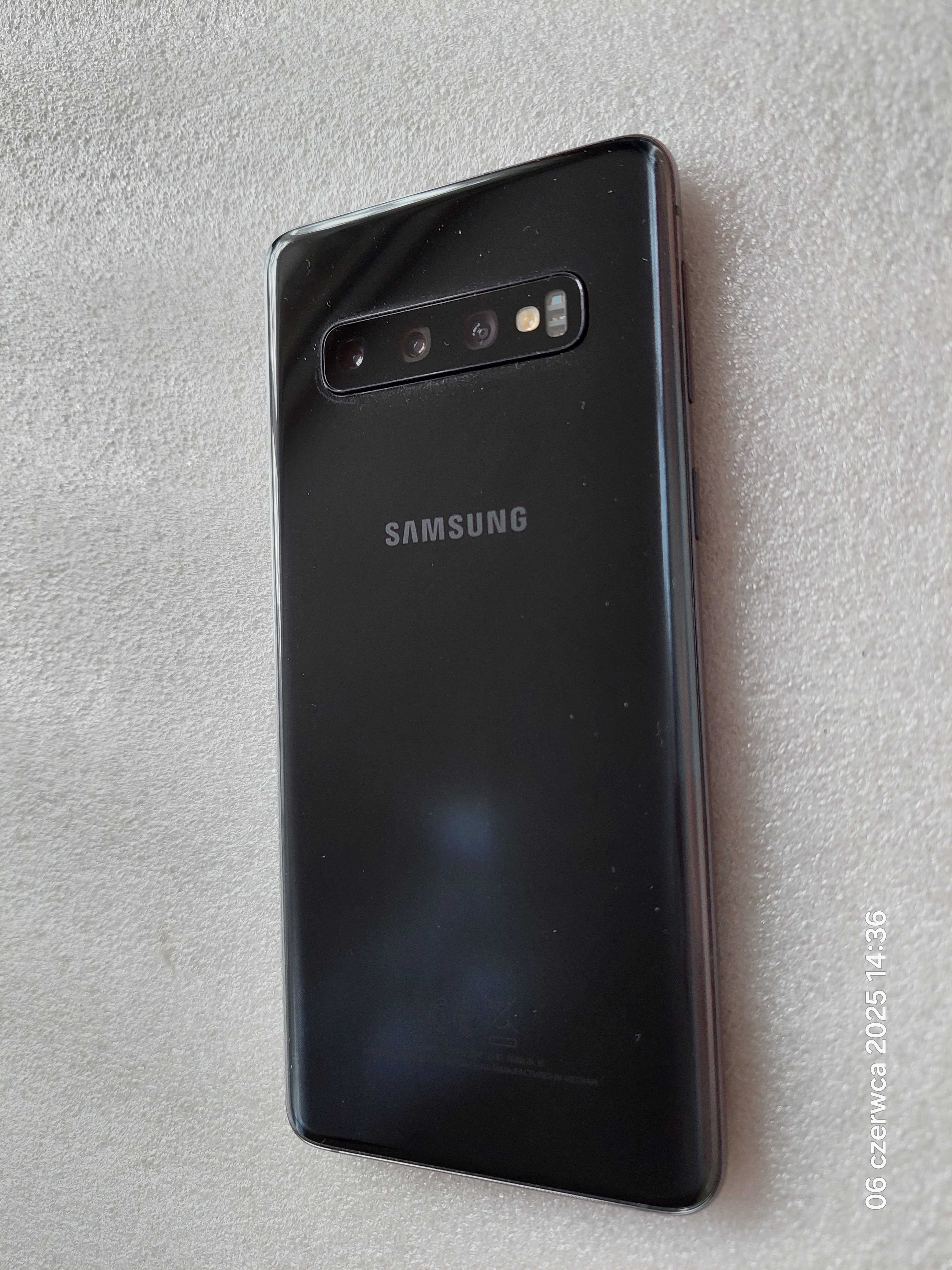 Samsung Galaxy S10 W bardzo ładnym stanie