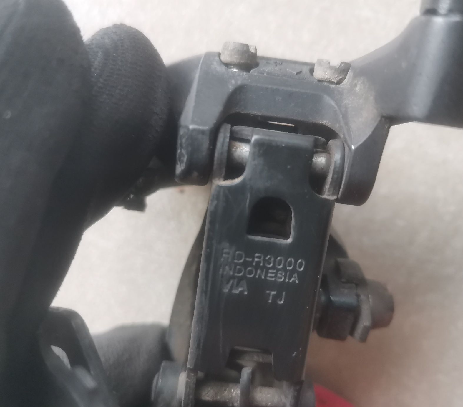 Tylna przerzutka SHIMANO SORA model RS-R3000 do napędu 2x9 3x9
