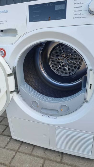 Suszarka z pompą ciepła Miele T1 TWF660WP Modern Life, EcoSpeed, 8kg
