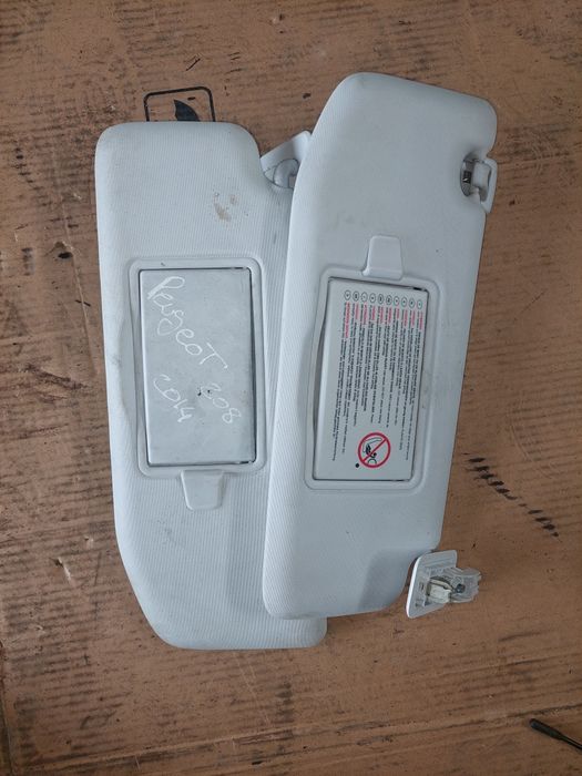 Palas de sol peugeot 208