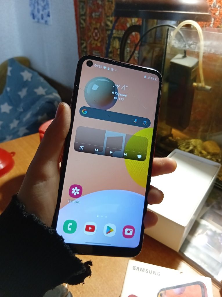 Продаю телефон Samsung A11