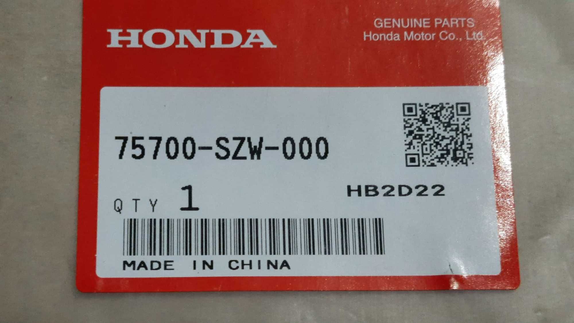 Решітка радіатора Хонда III Honda CR-V 2007-2012
