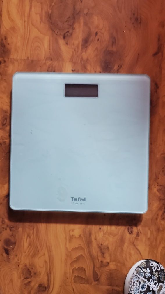 весы напольные Tefal
