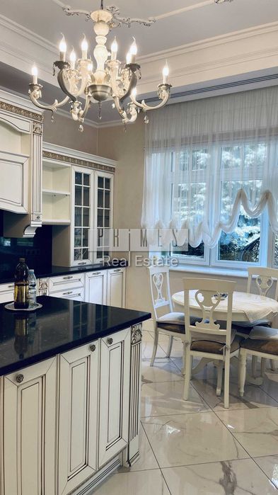 Будинок 550м2 Голосіївський район вул Добрий Шлях