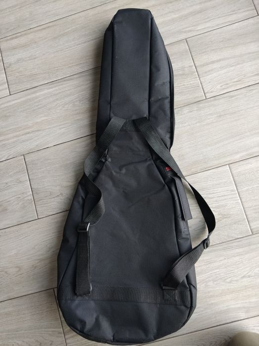 Capa nova de guitarra