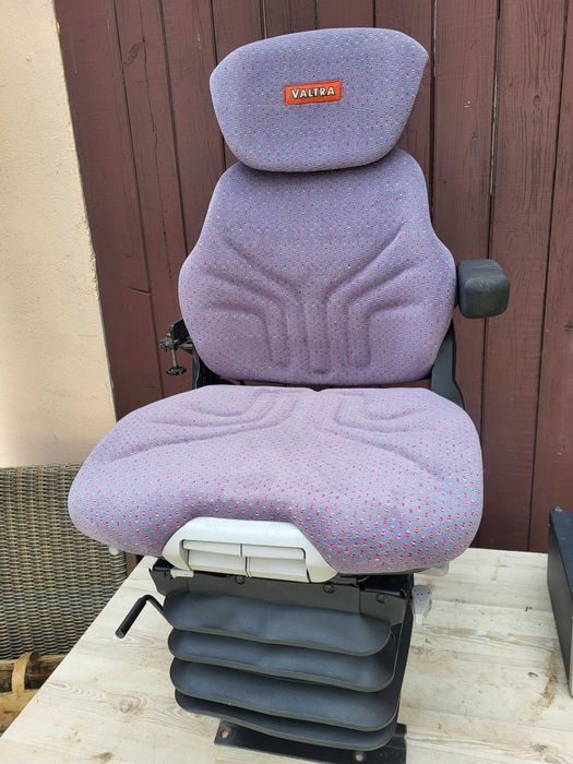 Serwis naprawa regeneracja foteli pneumatycznych marki Grammer