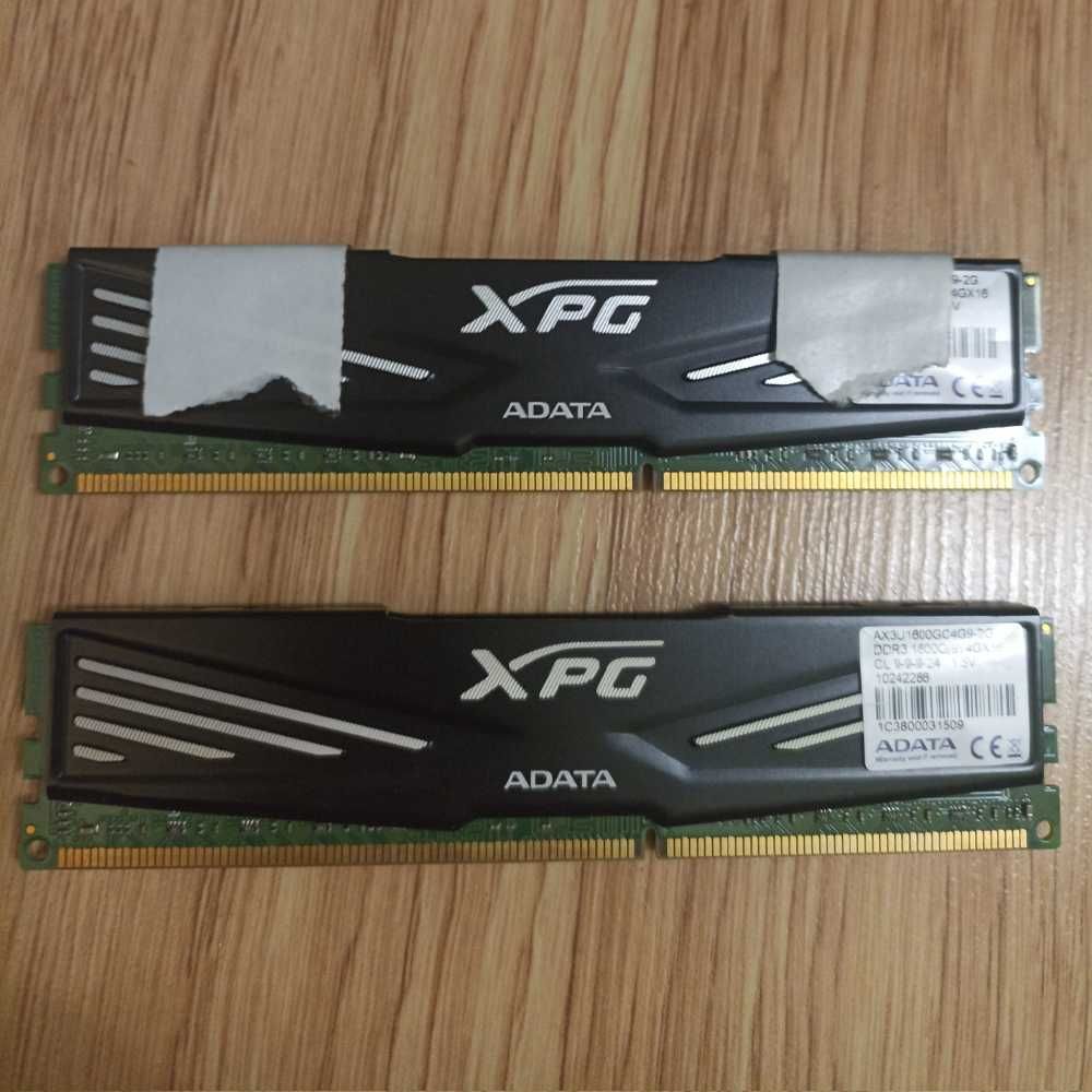 Память ADATA XPG 8 GB (2x4GB) DDR3 1600 MHz (AX3U1600GC4G9-2G)