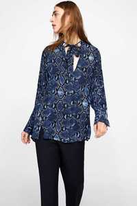 Blusa azul padrão serpente Zara Tam S (veste M) Nova