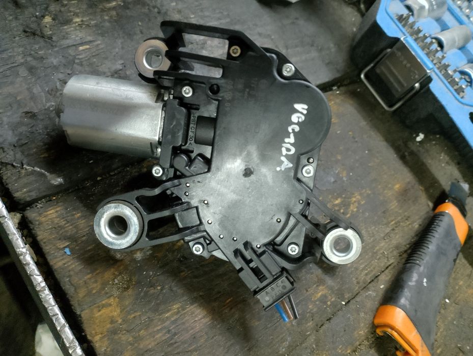 Mechanizm wycieraczki tylopel Vectra c signum