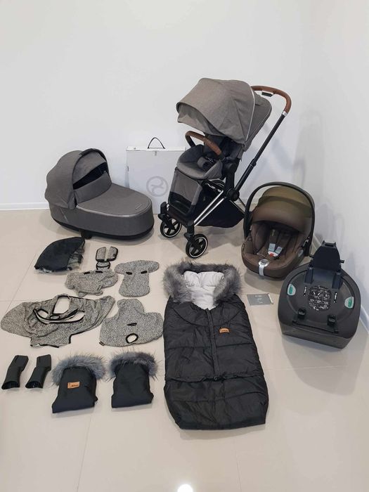 Piękny wózek Cybex Priam Manhattan Grey 4w1 z rozkładanym fotelikiem C
