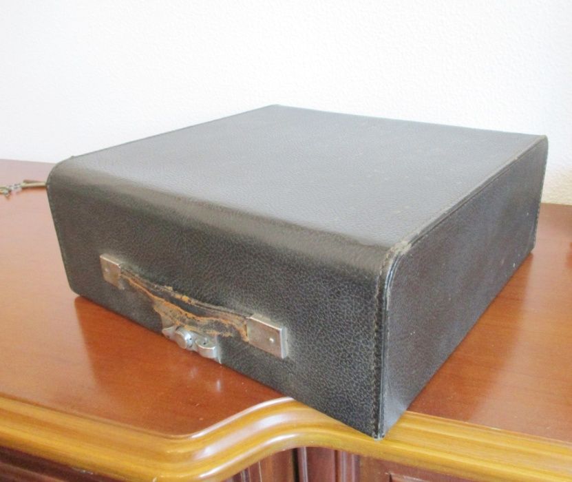 Maquina de escrever Imperial – 1930 – Raridade