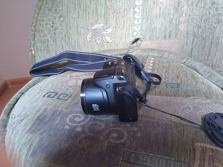 Aparat nikon l330