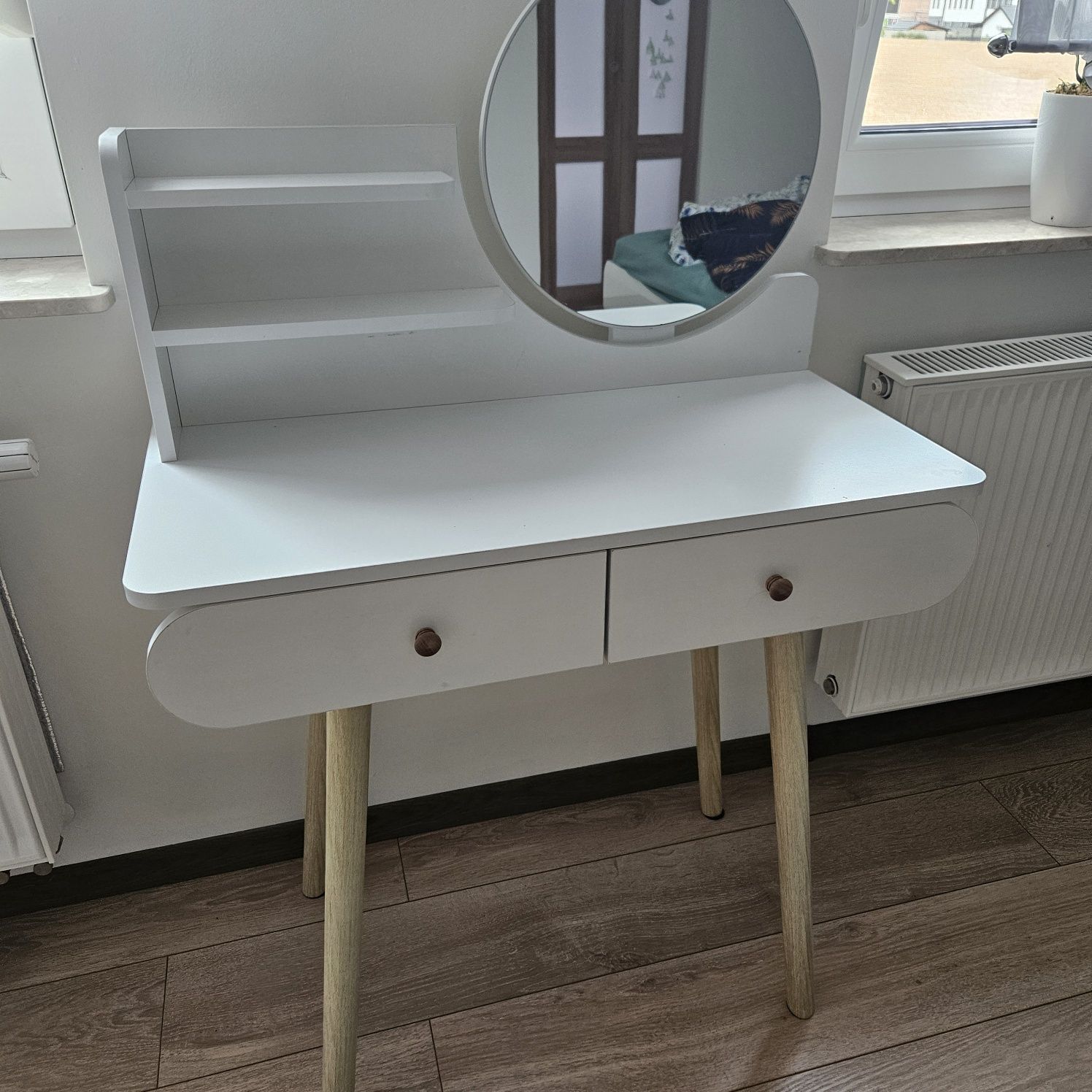 Toaletka biała Scandi