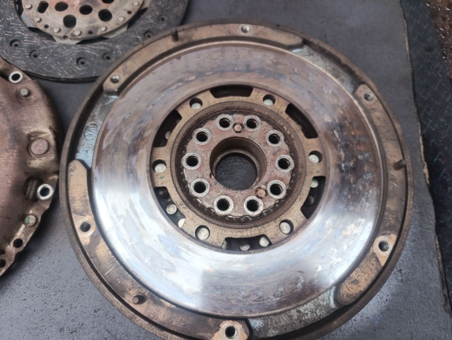 Комплект щеплення 2.2 DTI Opel Zafira Astra Vectra Signum