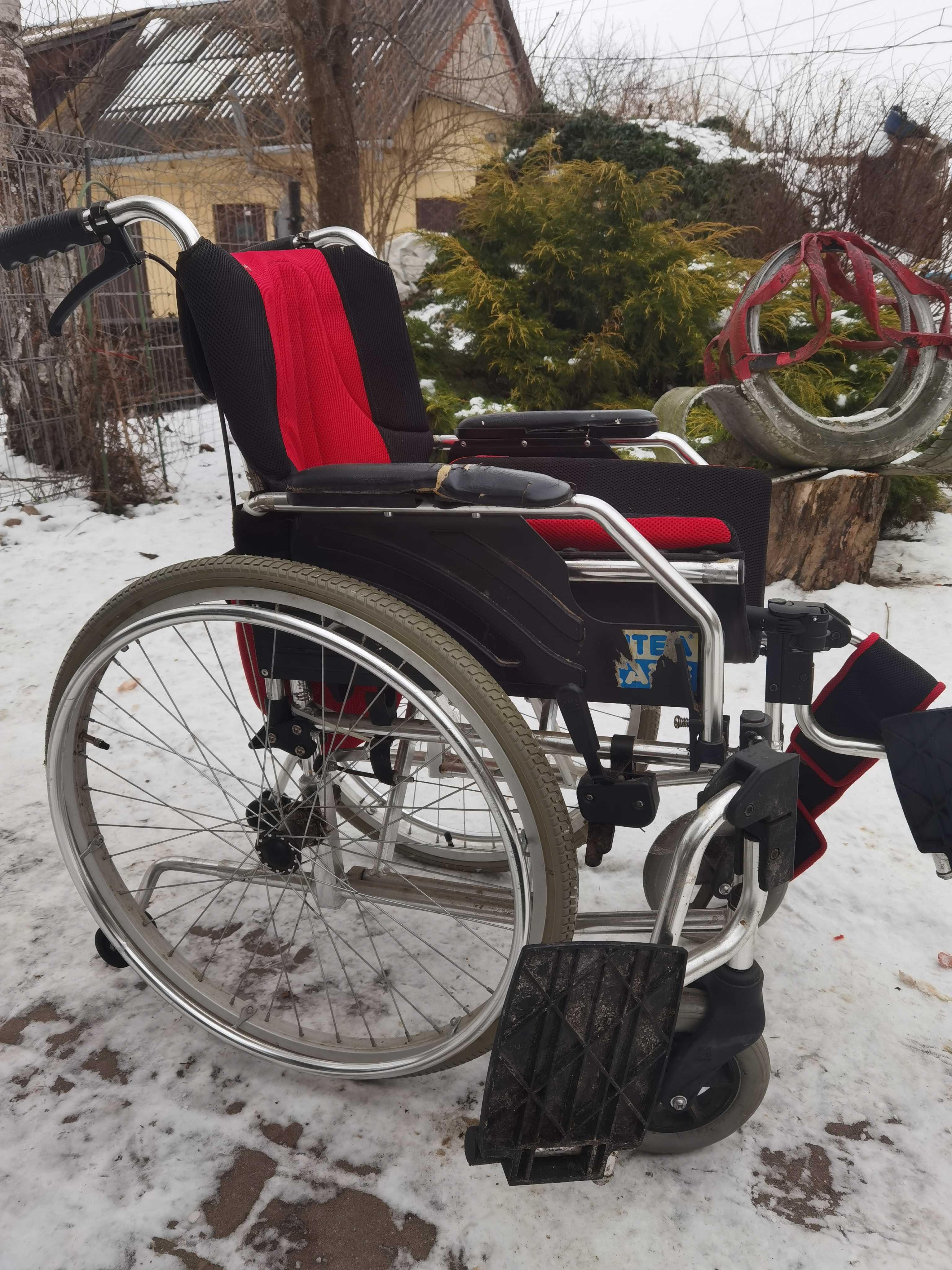 Łóżko rehabilitacyjne +2x materace  + wózek inwalidzki