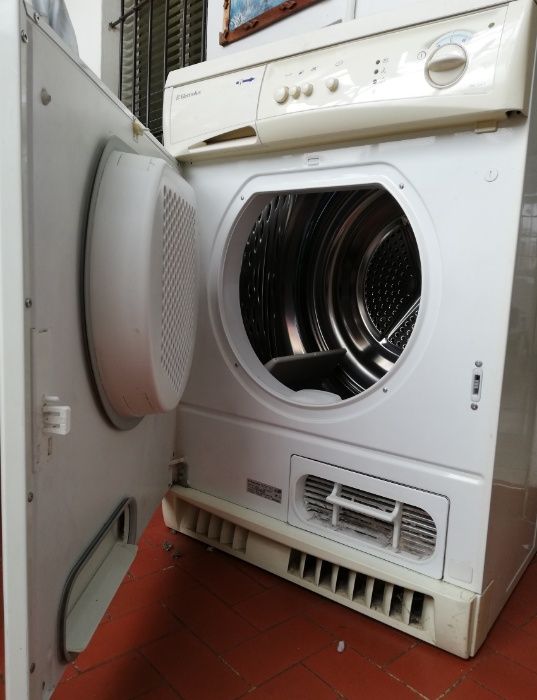 Máquina Secar Roupa Electrolux EDC 506 E