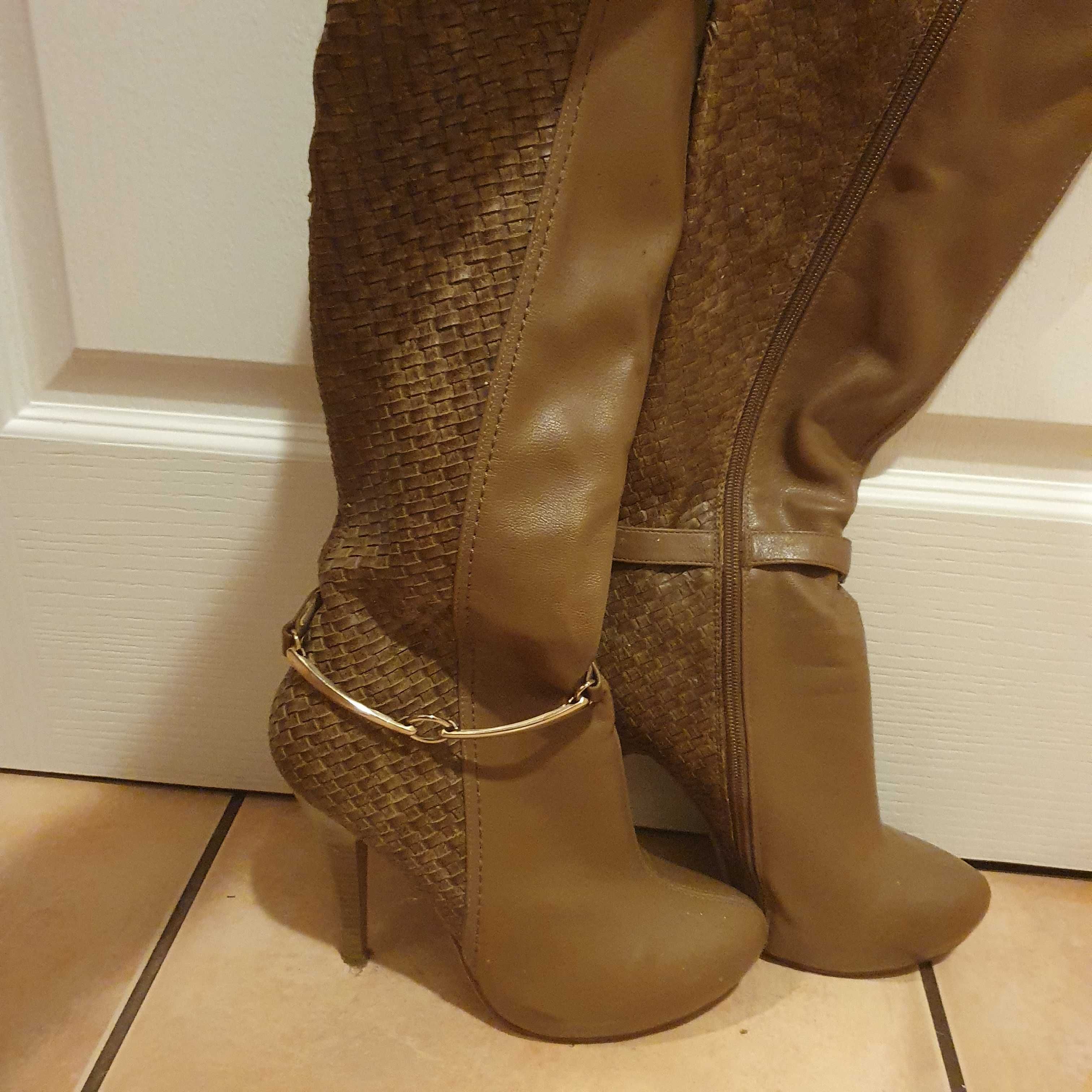 buty w bardzo dobrym stanie 39 r. 25cm wkładka.