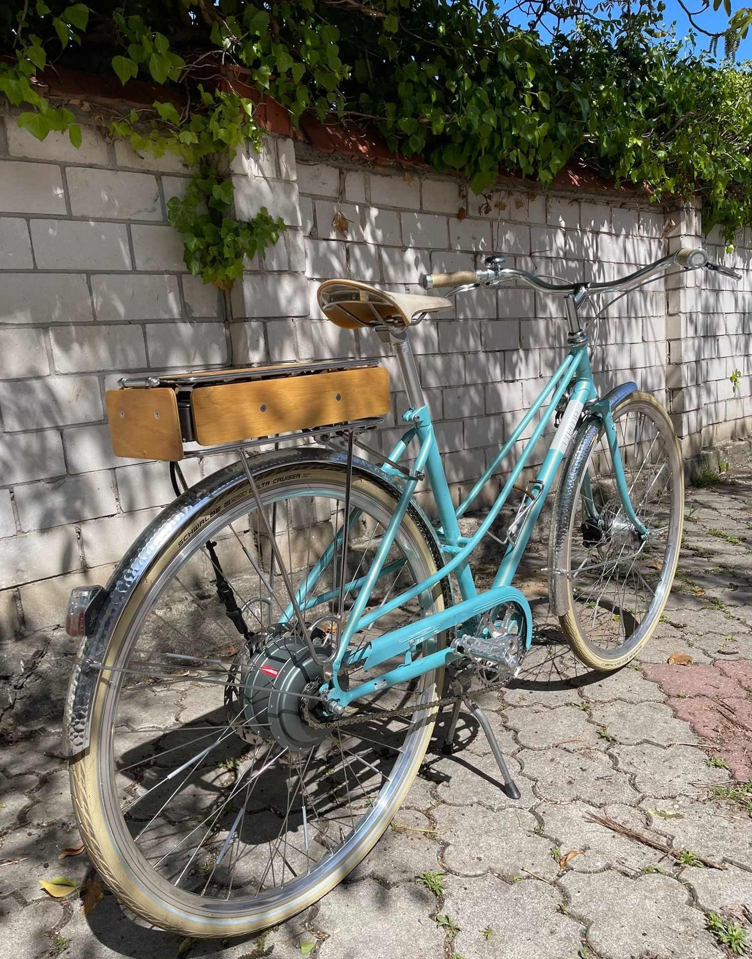 przepiękny elektryczny rower miejski CREME E-CAFERACER LADY