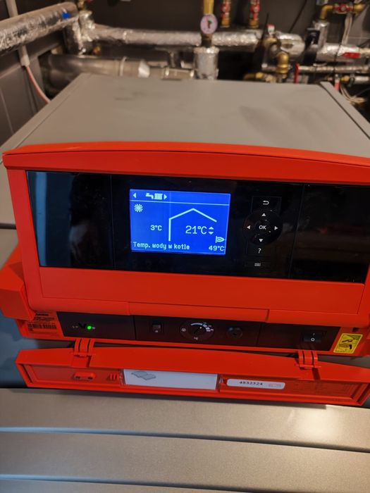 Piec kondensacyjny vitoladens 300-T moc 43 kW