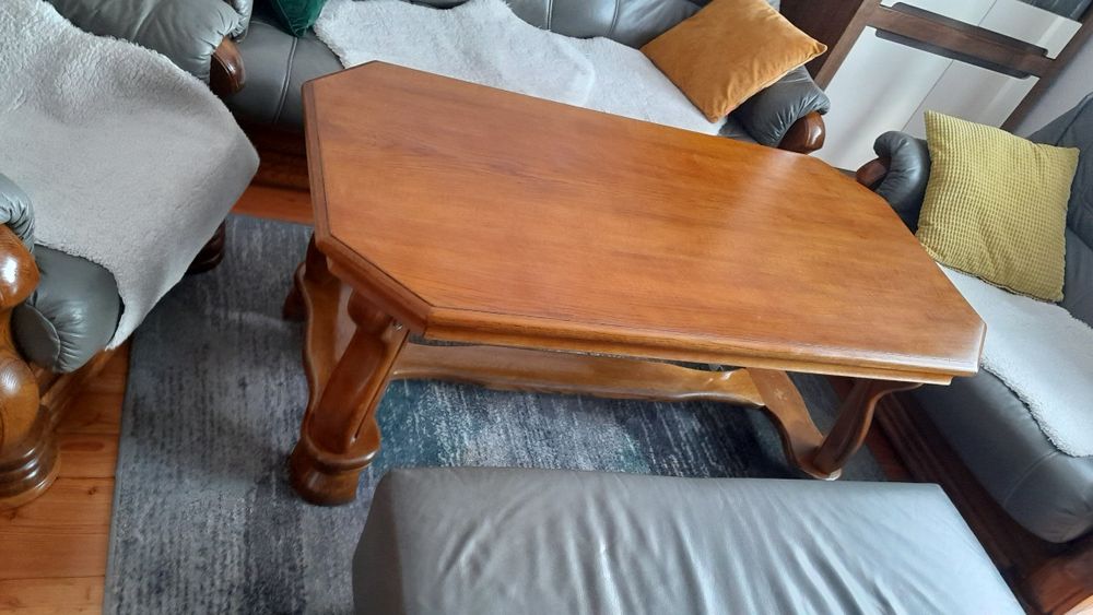 Wypoczynek skóra 3+2+1 + ława