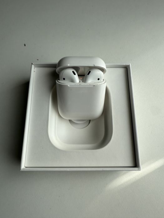 Apple AirPods 2rd generation/A2032